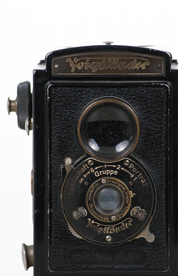 medium format camera film